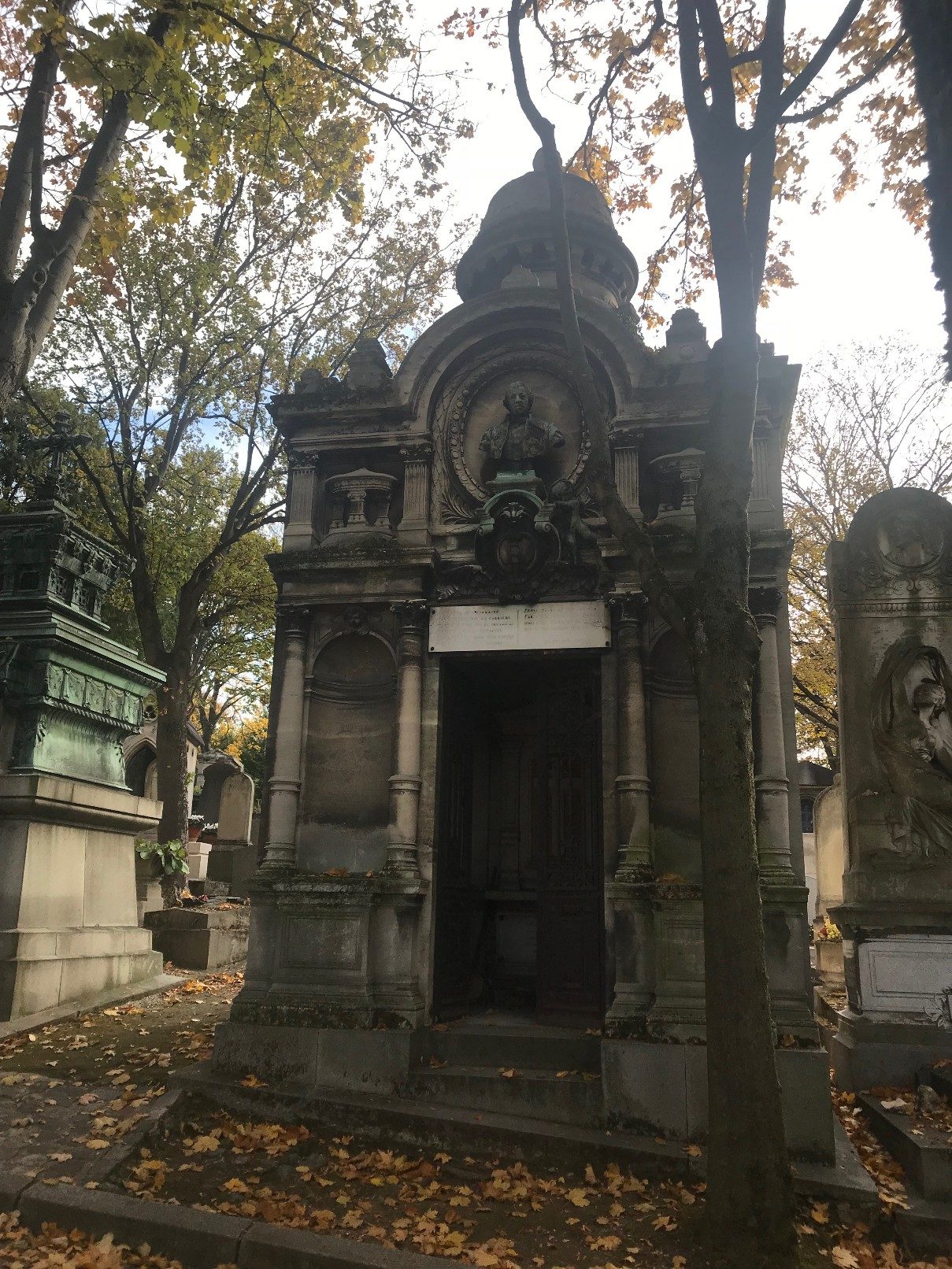 Philippe Ricord'stomb, Paris 1.JPG